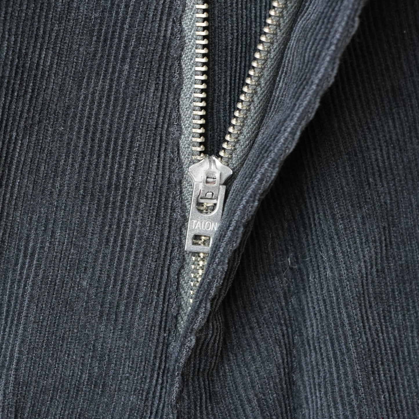 G&F Co._CORDUROY TROUSERS_INK BLACK