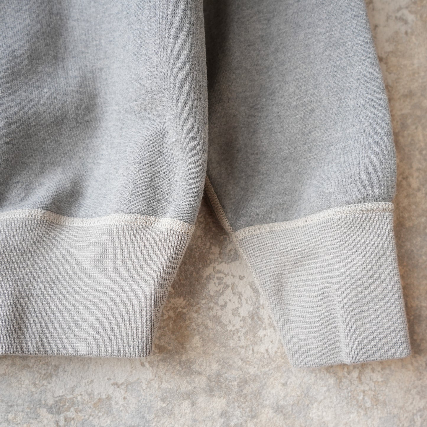 DELUXEWARE_S101-00_FLAT.SEAM PLAIN_杢GRAY BEIGE