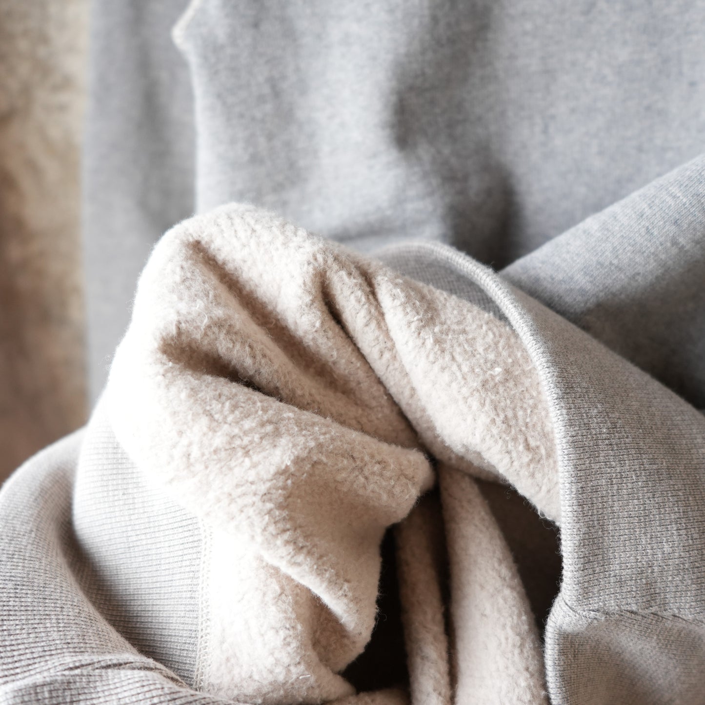 DELUXEWARE_S101-00_FLAT.SEAM PLAIN_杢GRAY BEIGE