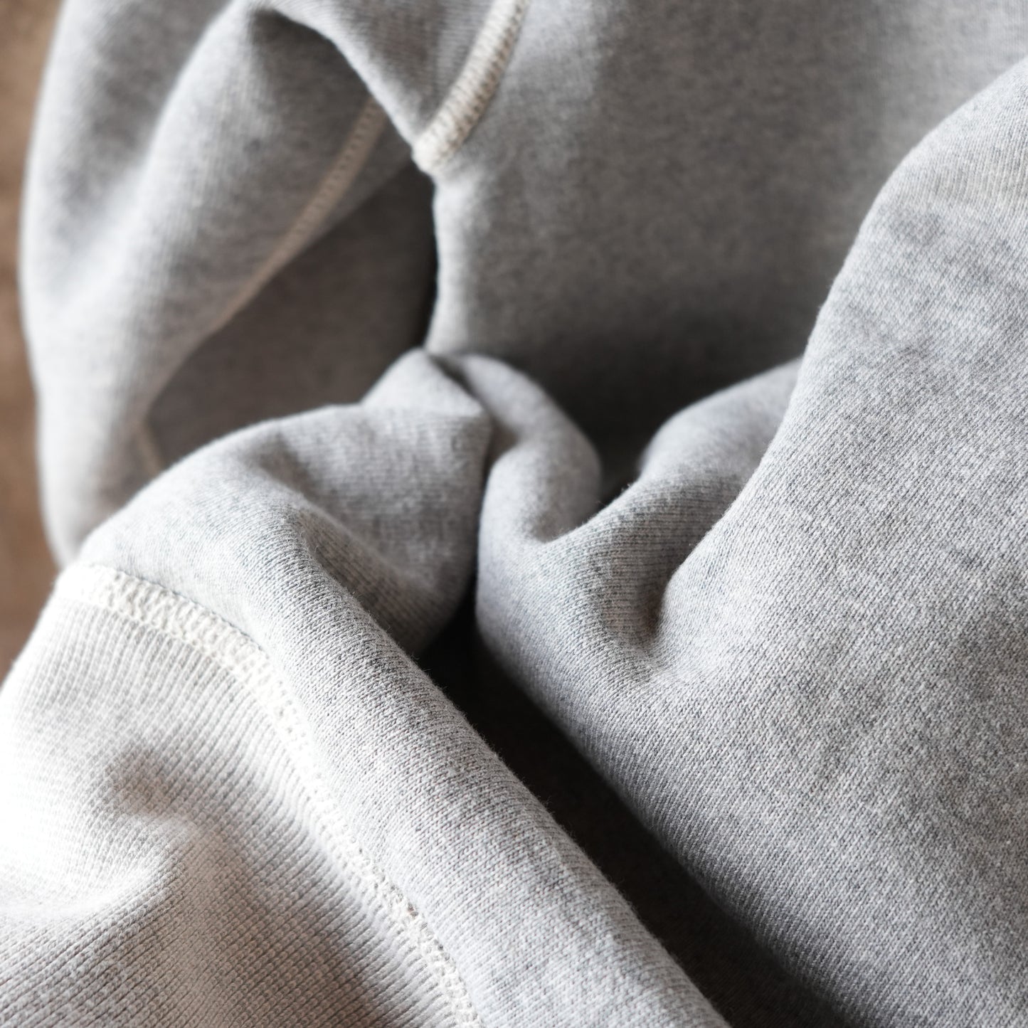 DELUXEWARE_S101-00_FLAT.SEAM PLAIN_杢GRAY BEIGE