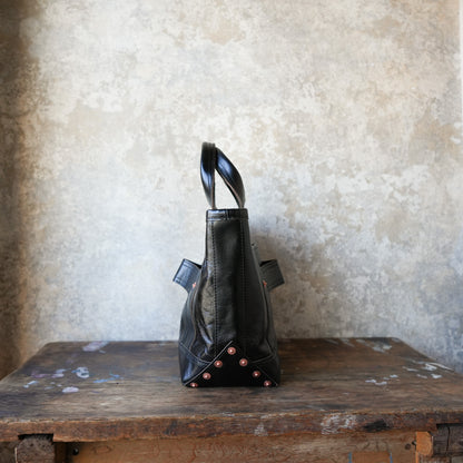 INCEPTION_IPHSB-17_HORSE HIDE COAL BAG (SMALL) _Black 