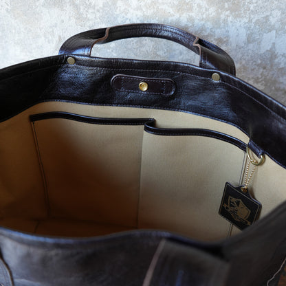 INCEPTION_IPHSB-18_HORSE HIDE COAL BAG (MEDIUM) _DarkBrown 