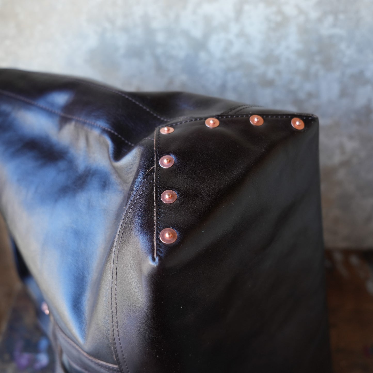 INCEPTION_IPHSB-19_HORSE HIDE COAL BAG (LARGE) _Brown