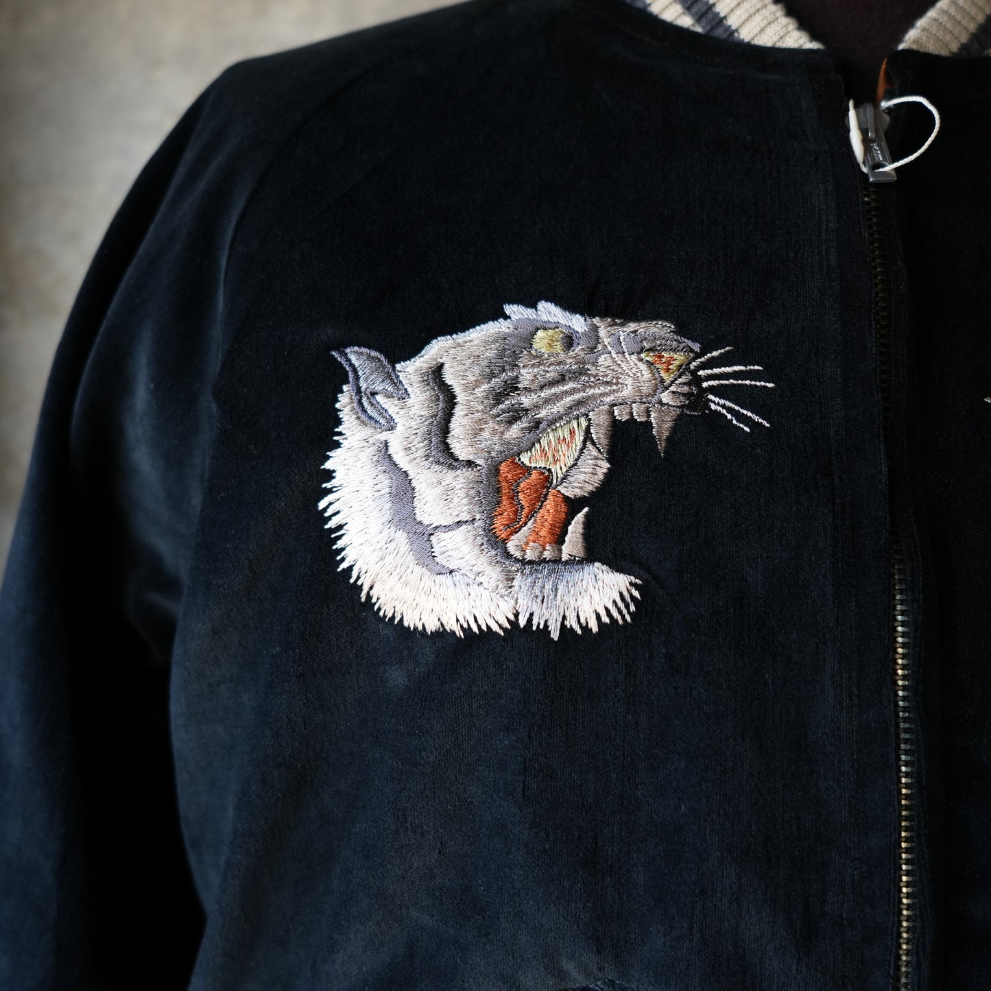 DELUXEWARE_DSJ-001_50s SOUVENIA JACKET_BLK/ORG