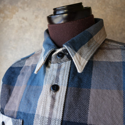 DELUXEWARE_HV-57_50s BLUE KING