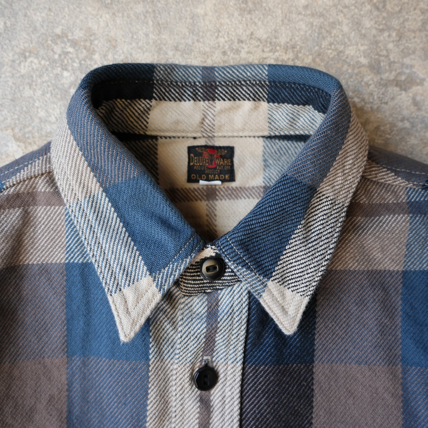 DELUXEWARE_HV-57_50s BLUE KING