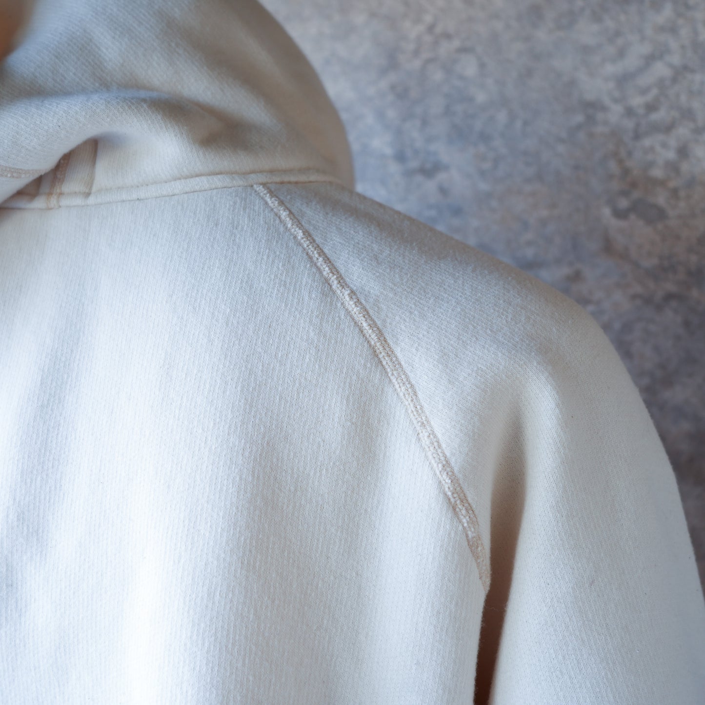 LOOP＆WEFT_LCS 1009_SUPER FLUFFY KNIT RAGLAN AFTER HOODIE_ANTIQUE IVORY