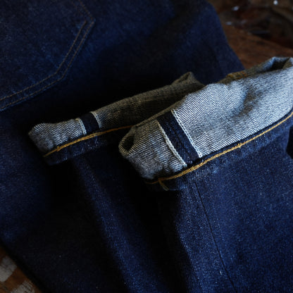 WORKERS_Lot 802 Slim Tapered Jeans