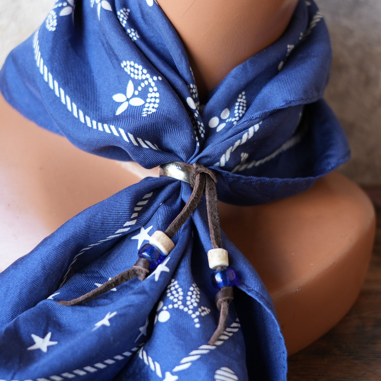 NIXON SUNDAY GOODS×SpiralDance_SCARF RING_BLUE