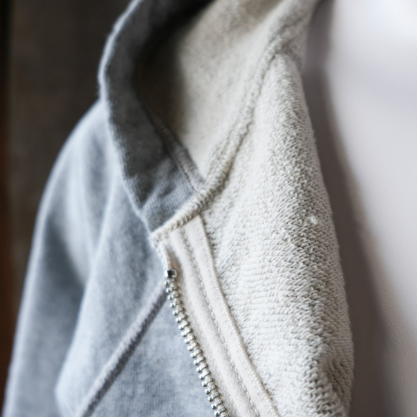 DELUXEWARE_SRZ-00_FULL-ZIP LIGHT PARKER_杢グレー