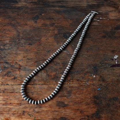 FOUR STARS_FN49-001_Navajo pearl bracelet_Bicone