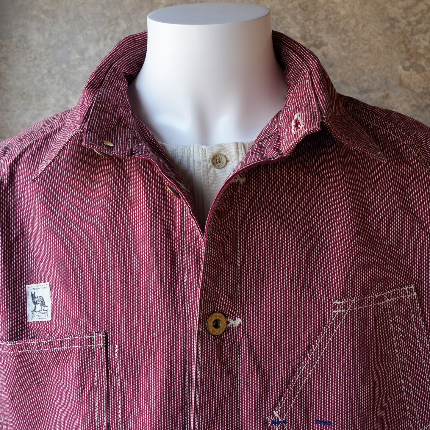 TCB Jeans_BLACK CAT JACKET Pin Check_RED