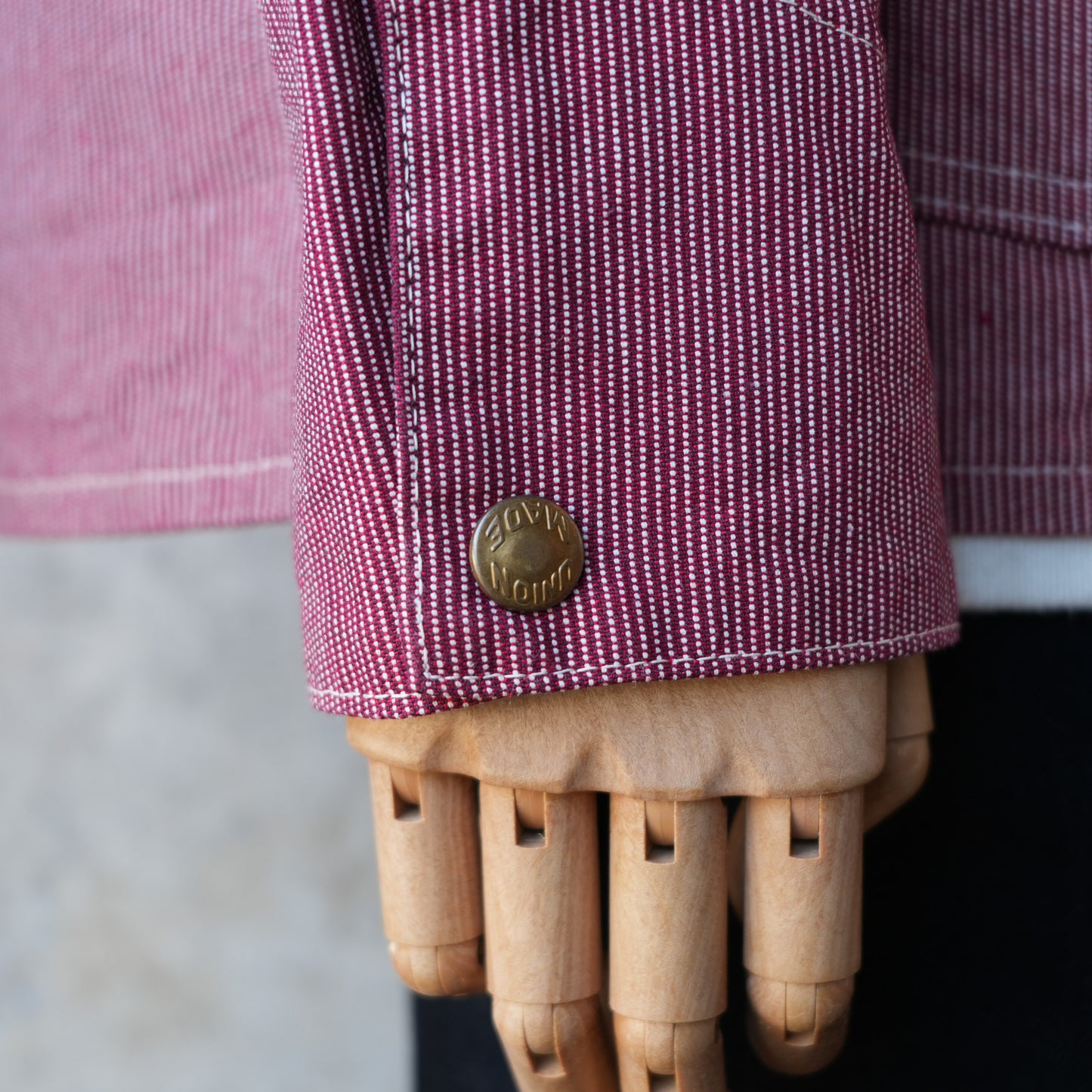 TCB Jeans_BLACK CAT JACKET Pin Check_RED