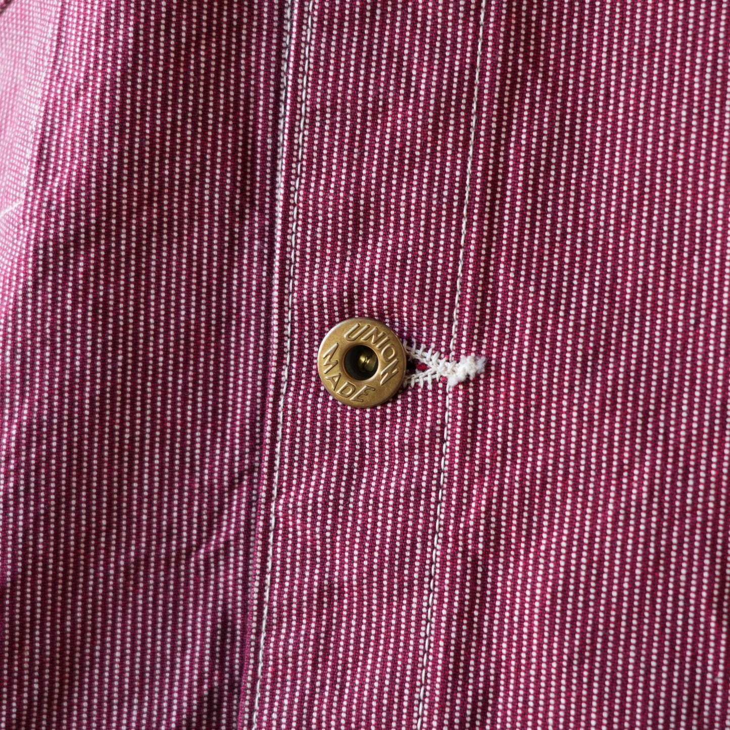 TCB Jeans_BLACK CAT JACKET Pin Check_RED