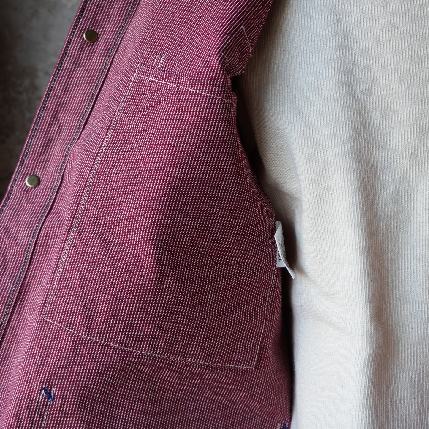 TCB Jeans_BLACK CAT JACKET Pin Check_RED