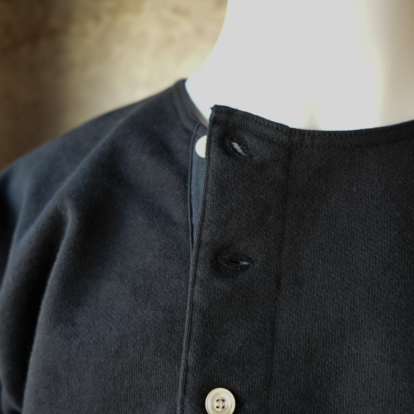 PREQUEL_C1011 Henley Sweatshirt (Black) ヘンリースウェットシャツ (ブラック)