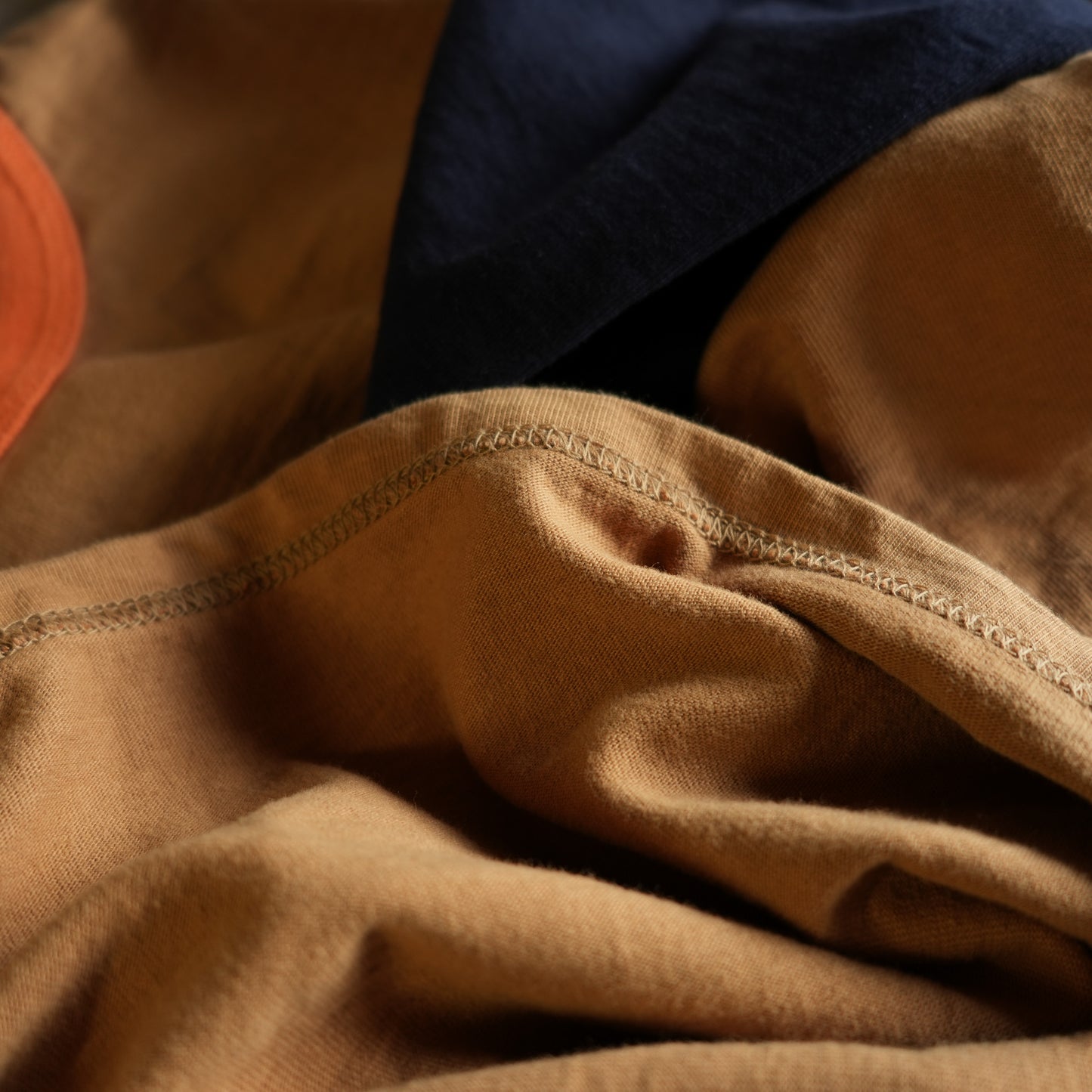 DELUXEWARE_DXTL-261_3C LONG SLEEVE_OLD.GOLD