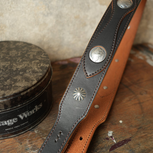VINTAGE WORKS_DH5746_CHASIN_Western buckle and concho design