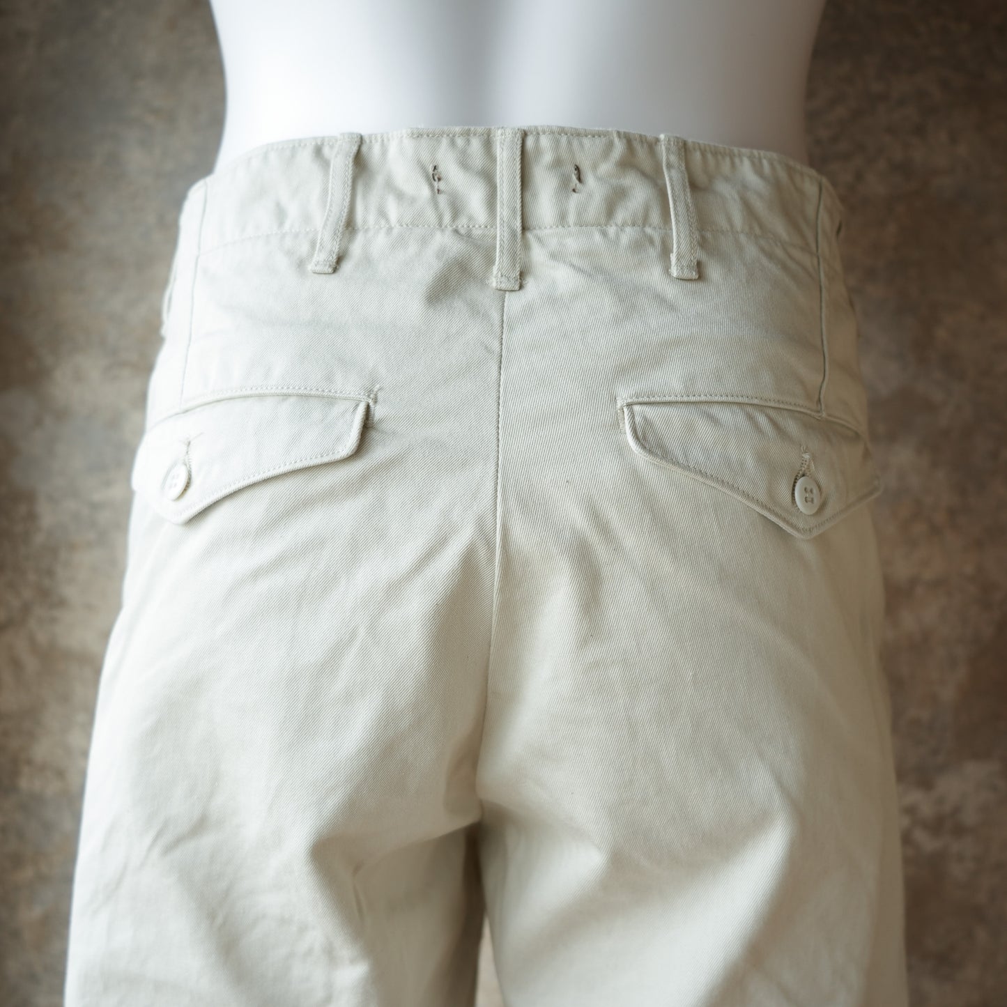 WORKERS_Officer Trousers_Pearl White Chino
