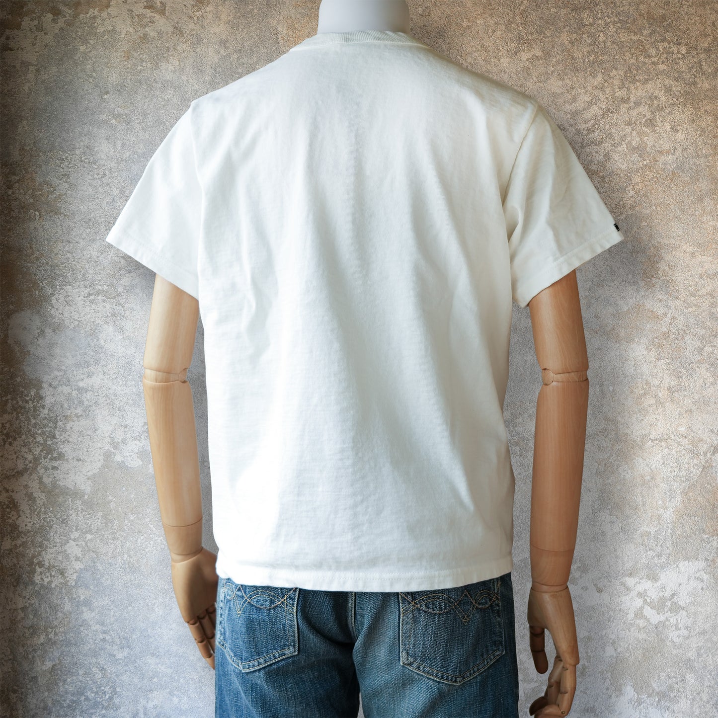 DELUXEWARE_DXTS-00_DX.3_WHITE