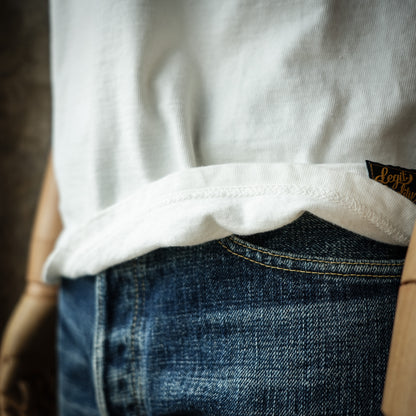 DELUXEWARE_DXTS-00_DX.3_WHITE