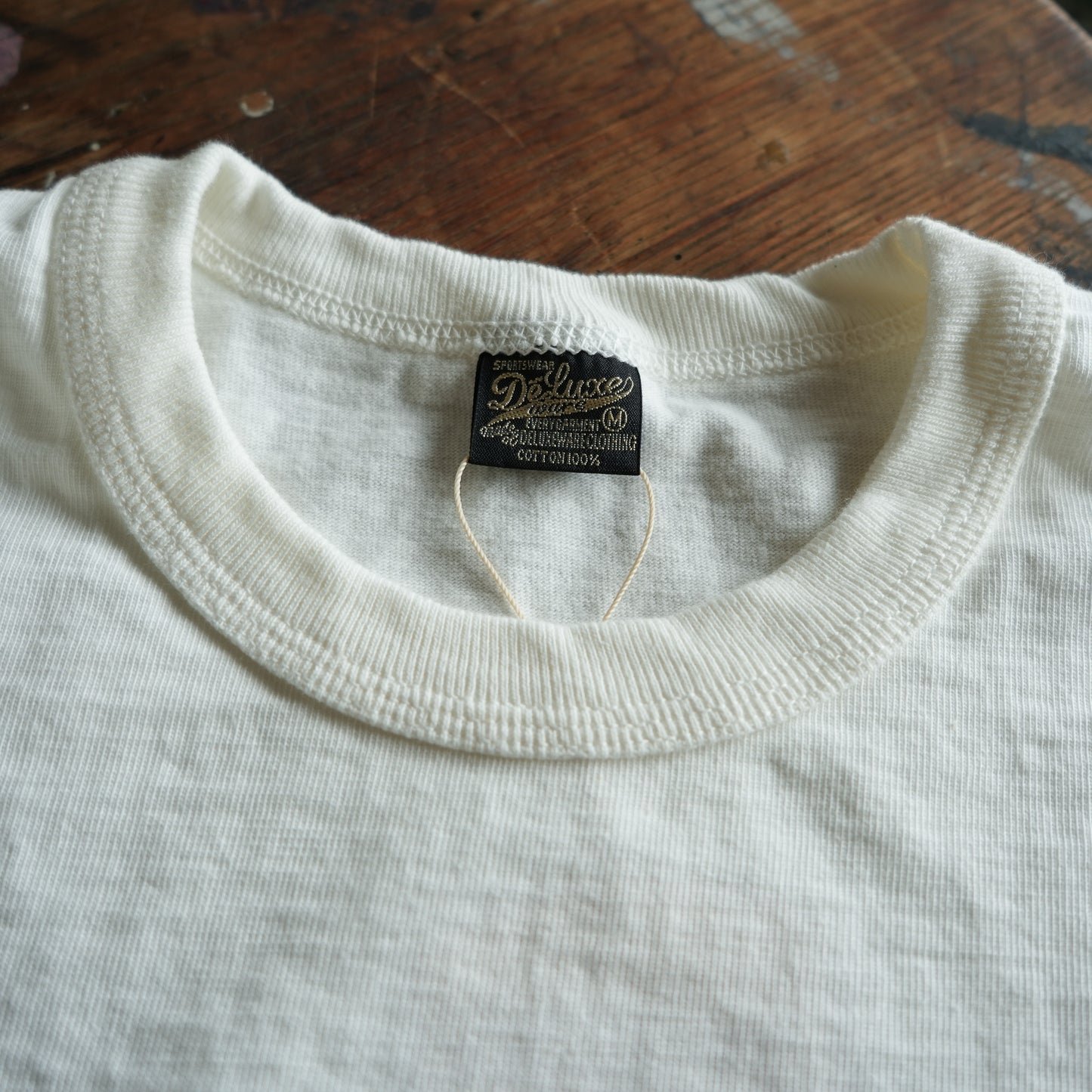 DELUXEWARE_DXTS-00_DX.3_WHITE