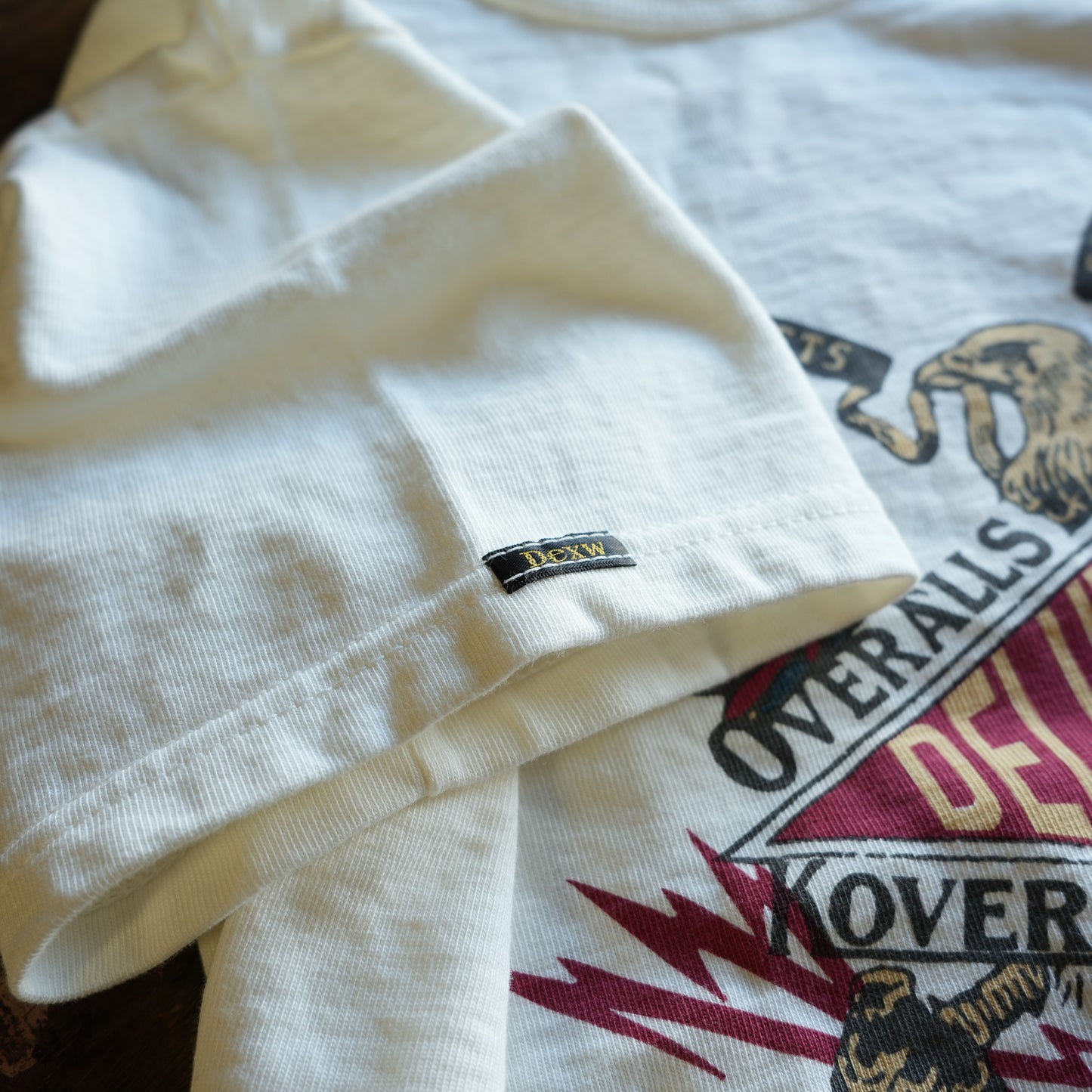 DELUXEWARE_BRGX-262_EAGLE BRAND_WHITE