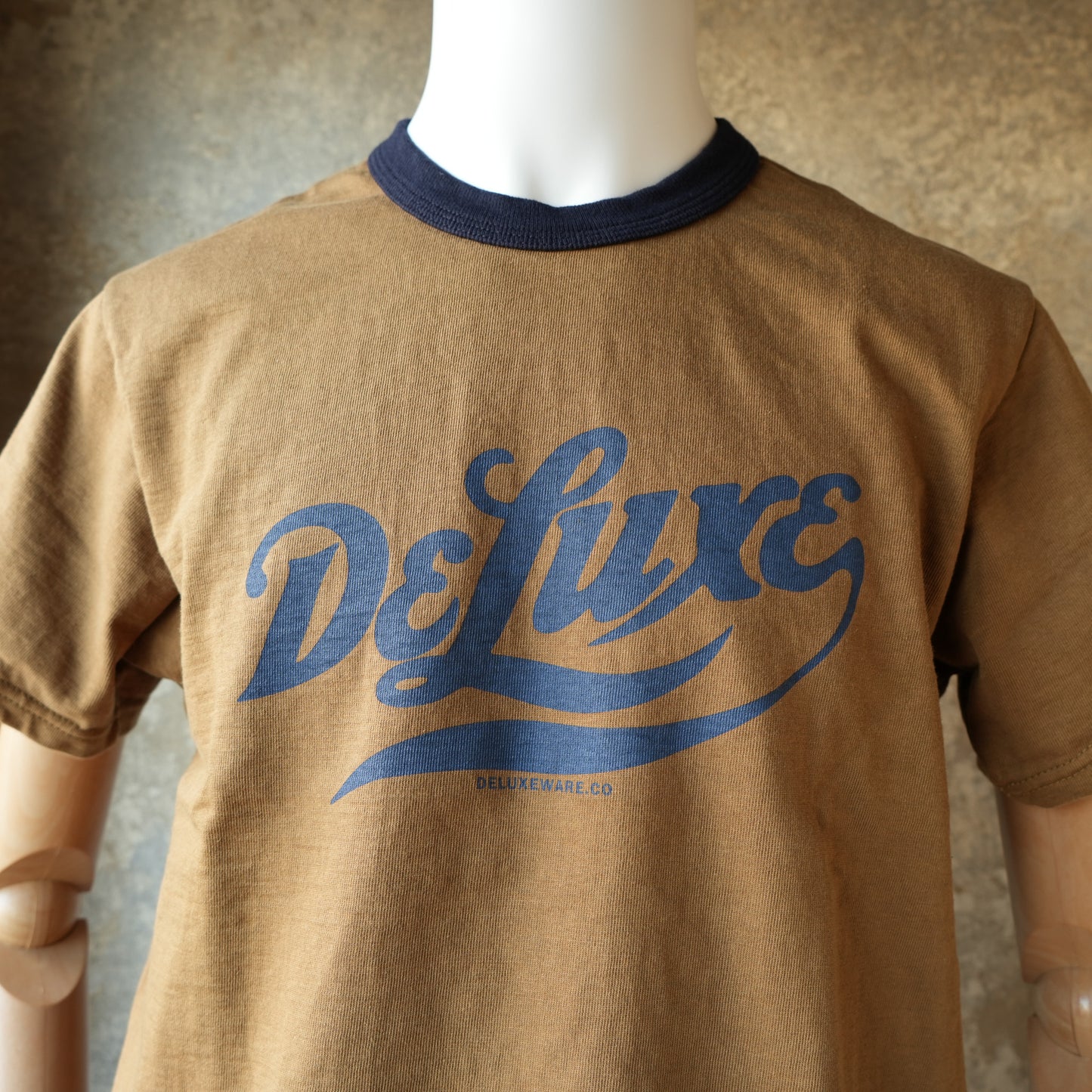 DELUXEWARE_BRGX-263_DELUXE_DD.MUSTARD