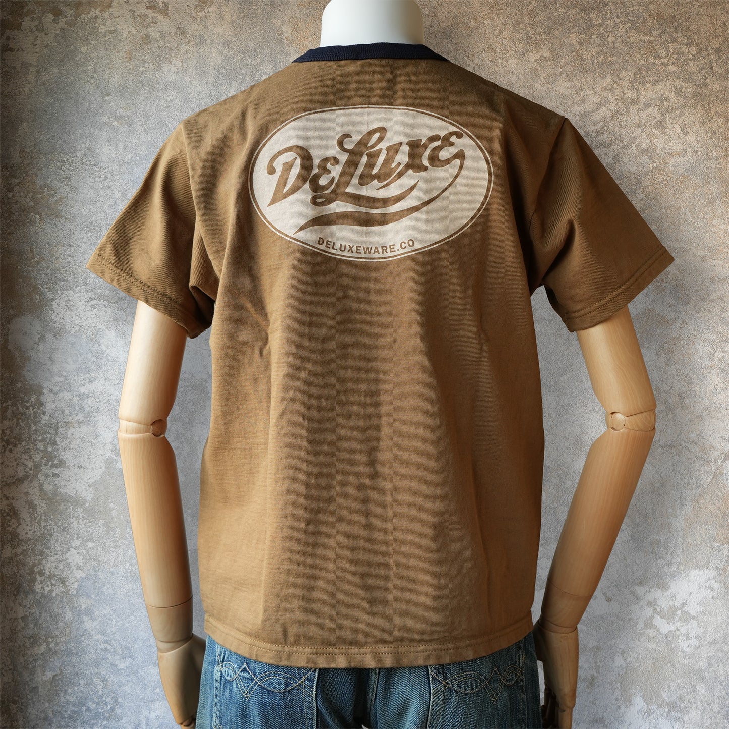 DELUXEWARE_BRGX-263_DELUXE_DD.MUSTARD