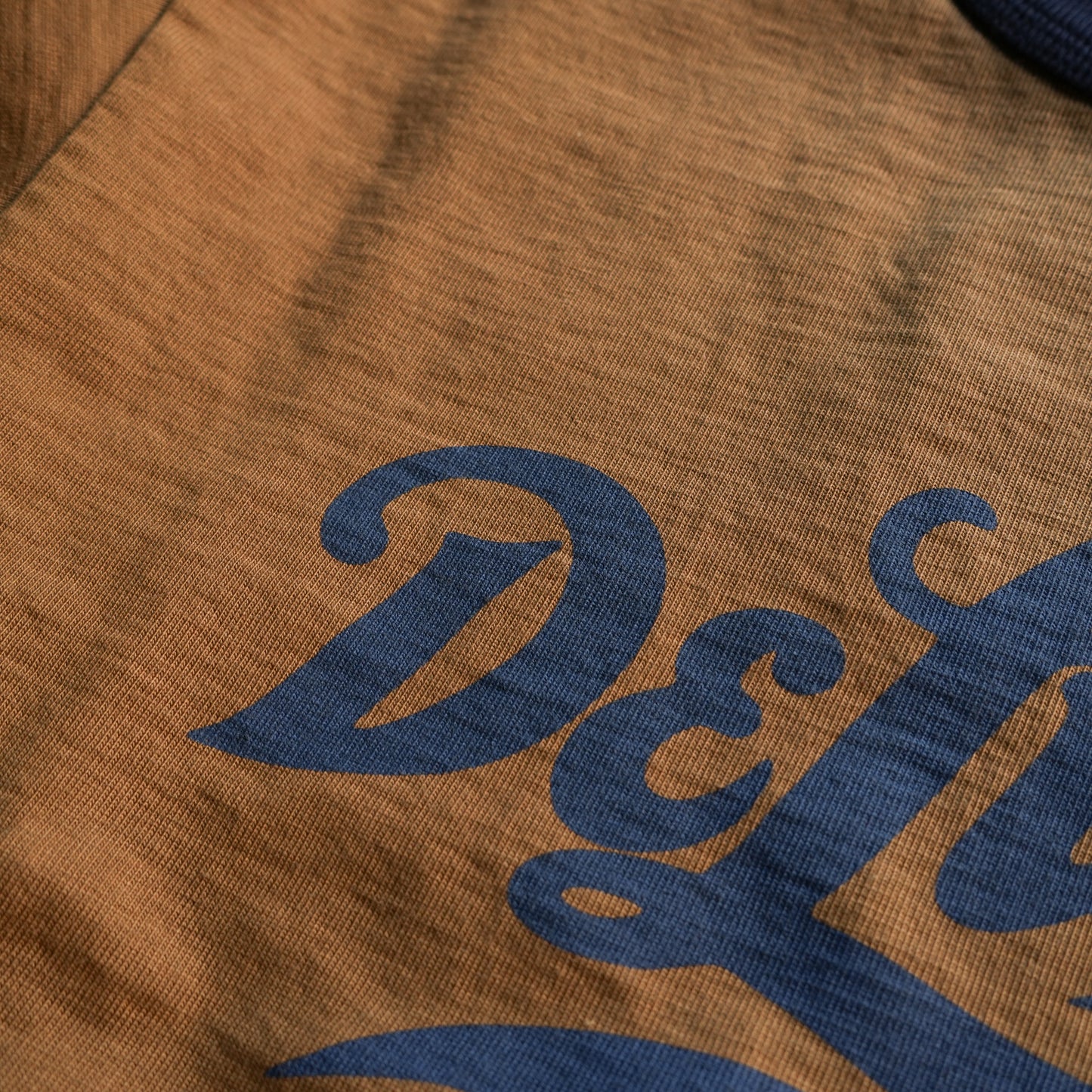 DELUXEWARE_BRGX-263_DELUXE_DD.MUSTARD