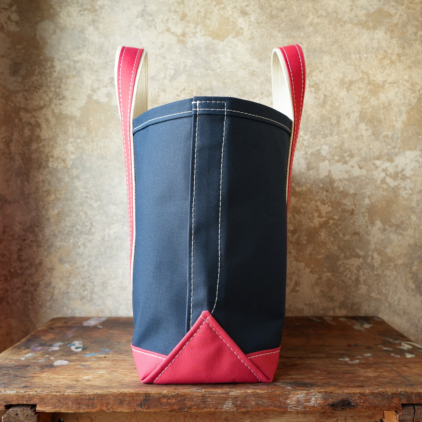 WORKERS_Deluxe Tote Bag_Navy Body x Red Handle