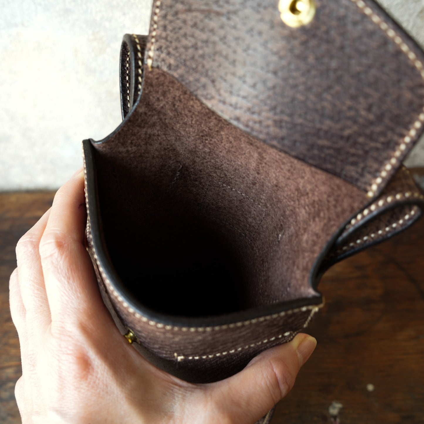 SpiralDance_Mobile holster_Wild Boar Leather_D.Brown