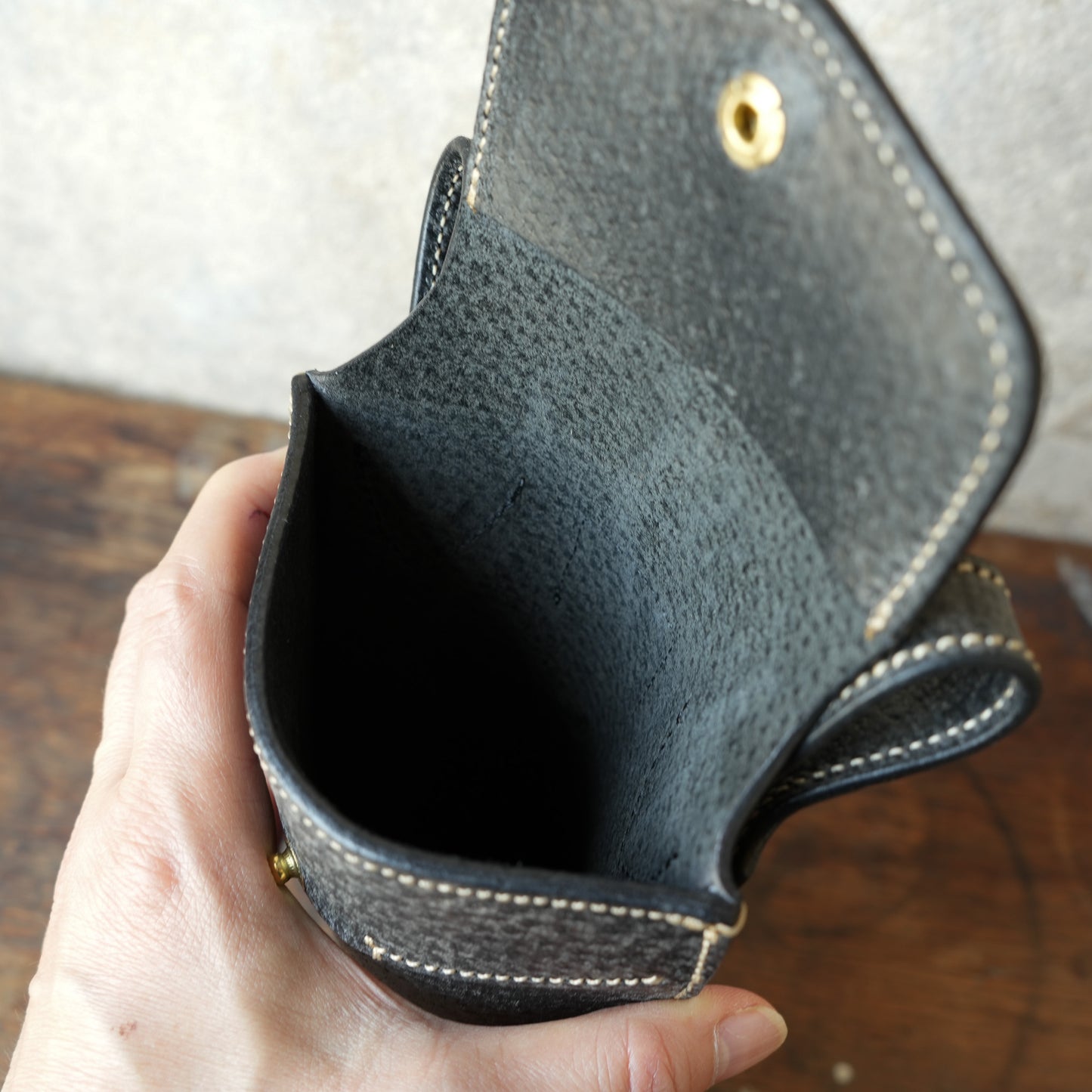 SpiralDance_Mobile holster_Wild Boar Leather_Black