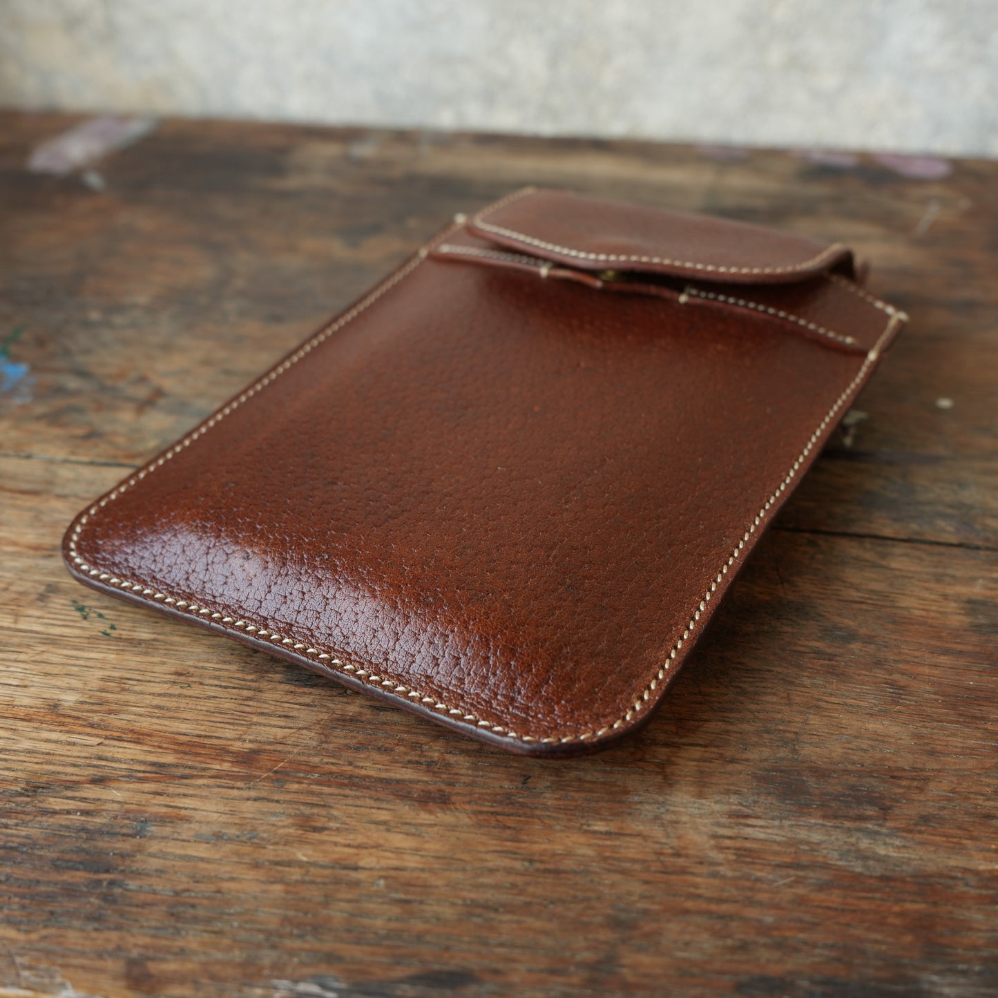 SpiralDance_Mobile holster_Wild Boar Leather_Brown