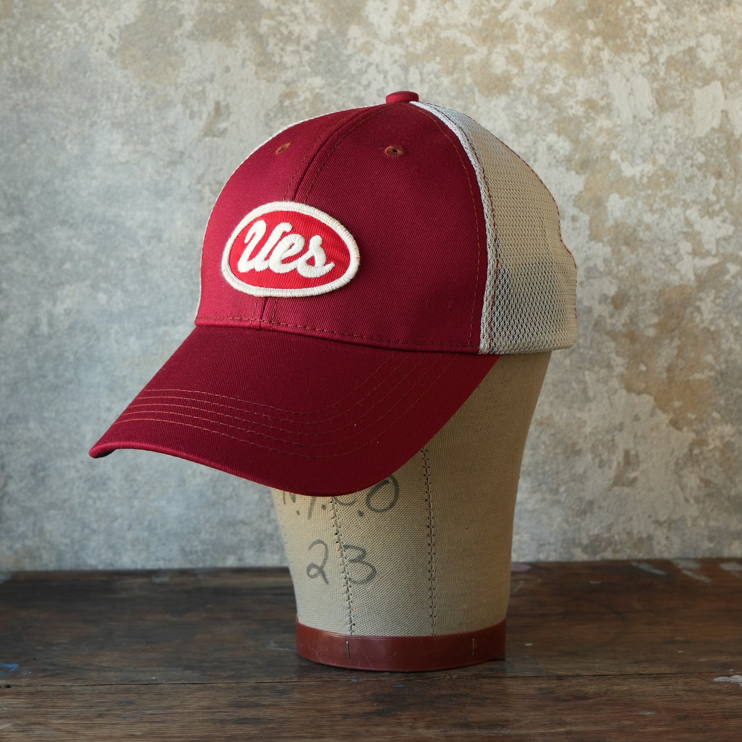 UES_82MC_Color Mesh Cap_UES/RED Patch