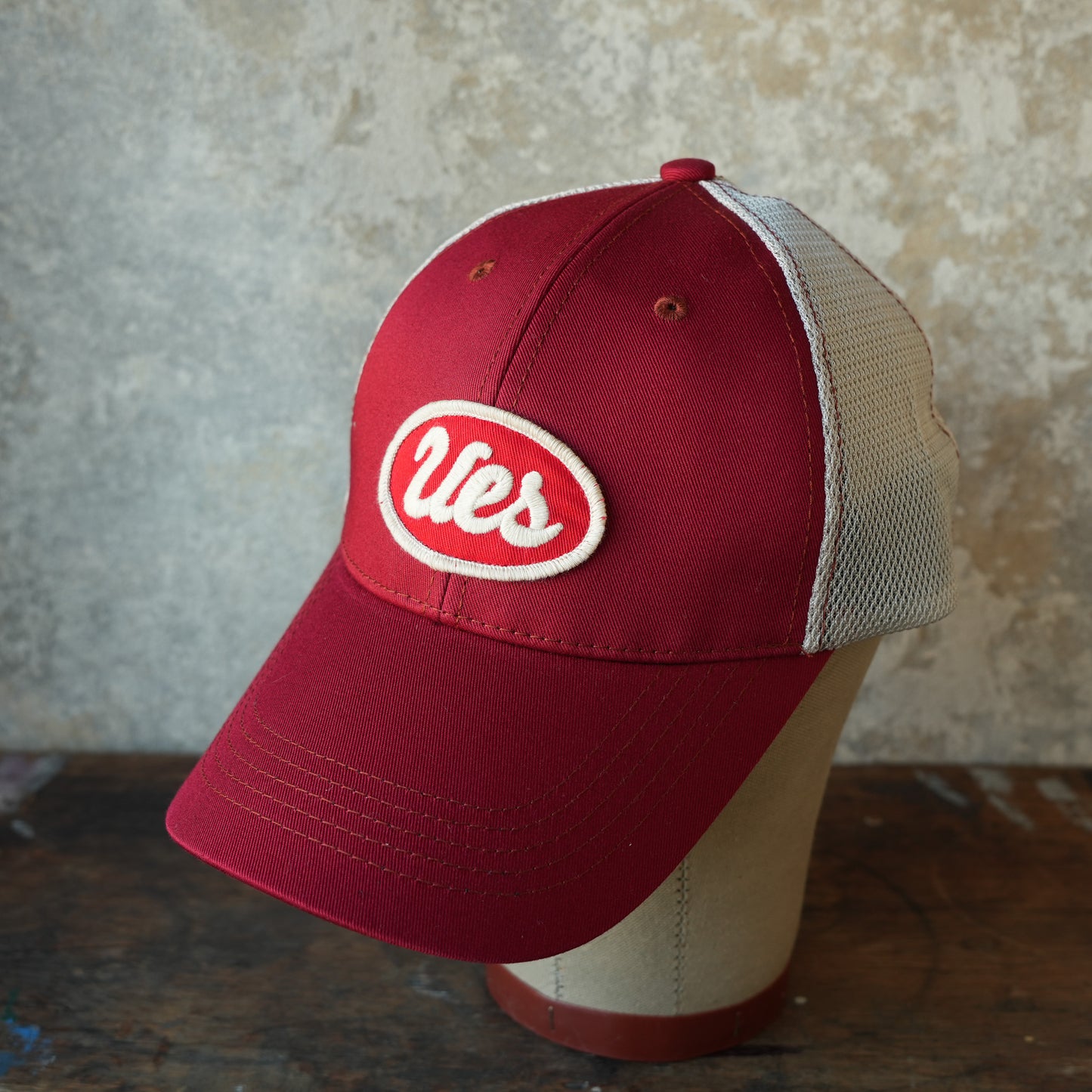 UES_82MC_Color Mesh Cap_UES/RED Patch