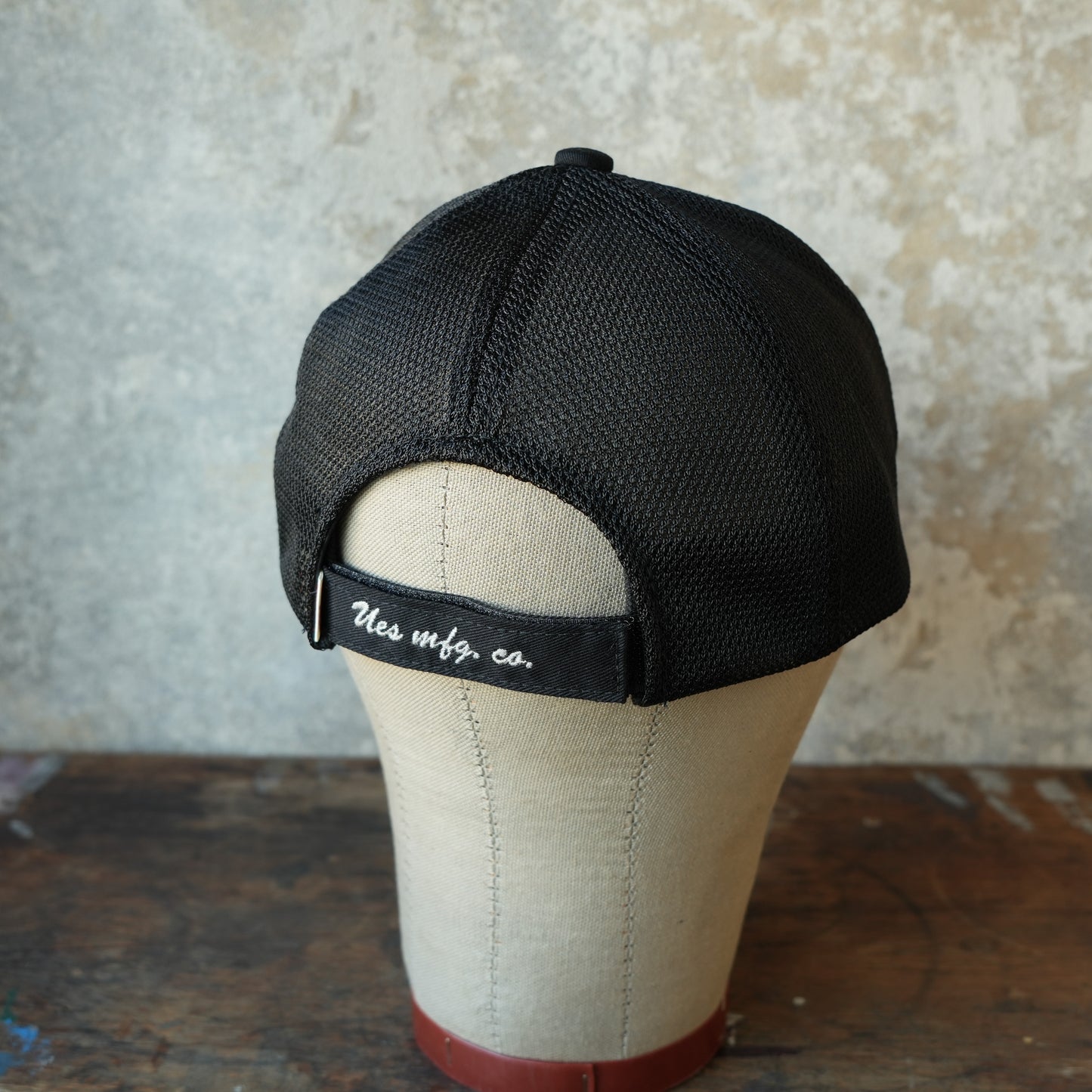 UES_82MC_Color Mesh Cap_UES/RED Patch