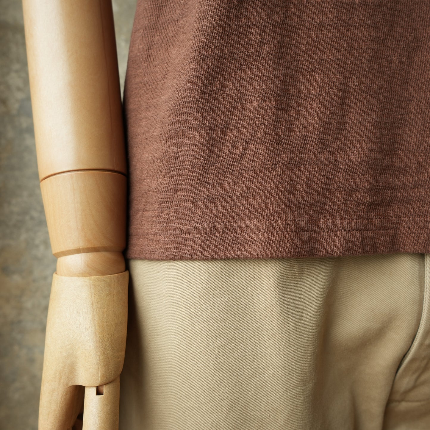 UES_652321_10_1_8 Nep T-Shirt mit kurzen Ärmeln_Brown