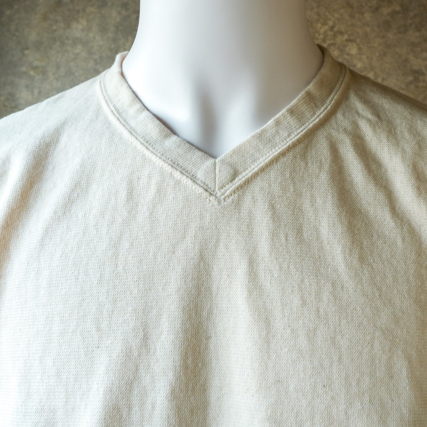 DALEE'S＆CO_SAT-V30_OLD SHALLOW NECK_NATURAL