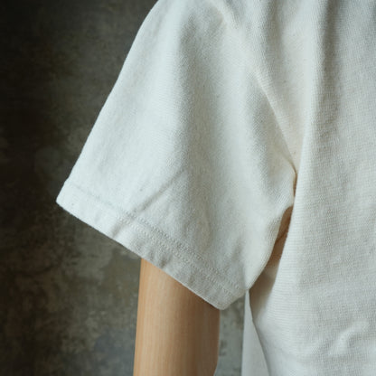 DALEE'S＆CO_SAT-V30_OLD SHALLOW NECK_NATURAL