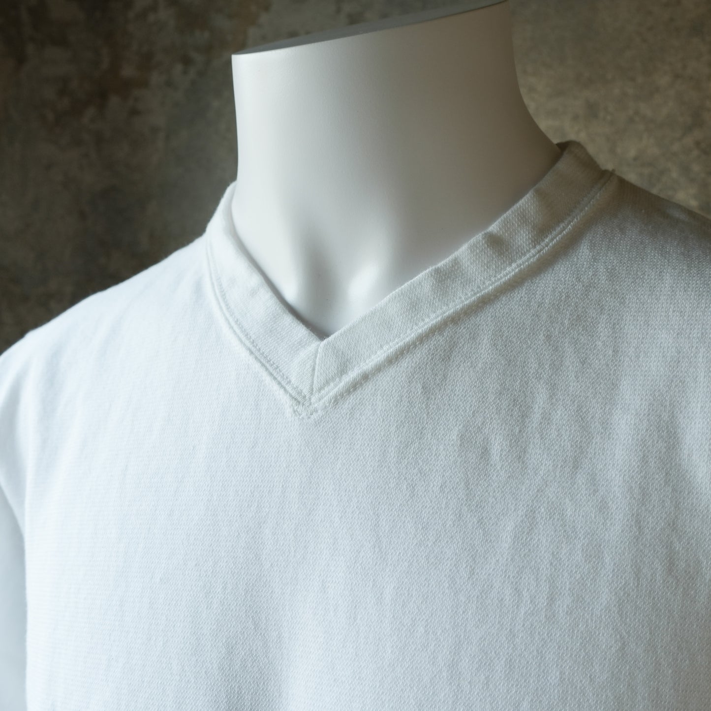 DALEE'S＆CO_SAT-V30_OLD SHALLOW NECK_WHITE