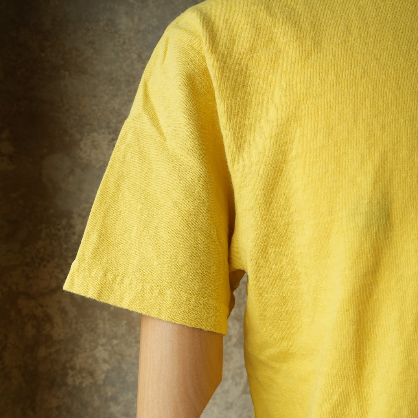 UES_652605_08_1_WASH & WEAR Tシャツ_YELLOW
