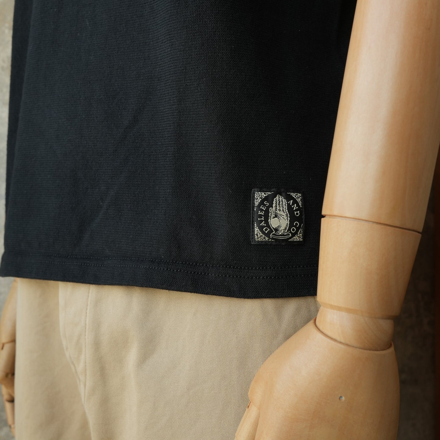 DALEE'S＆CO_SAT-V30_OLD SHALLOW NECK_WEISS
