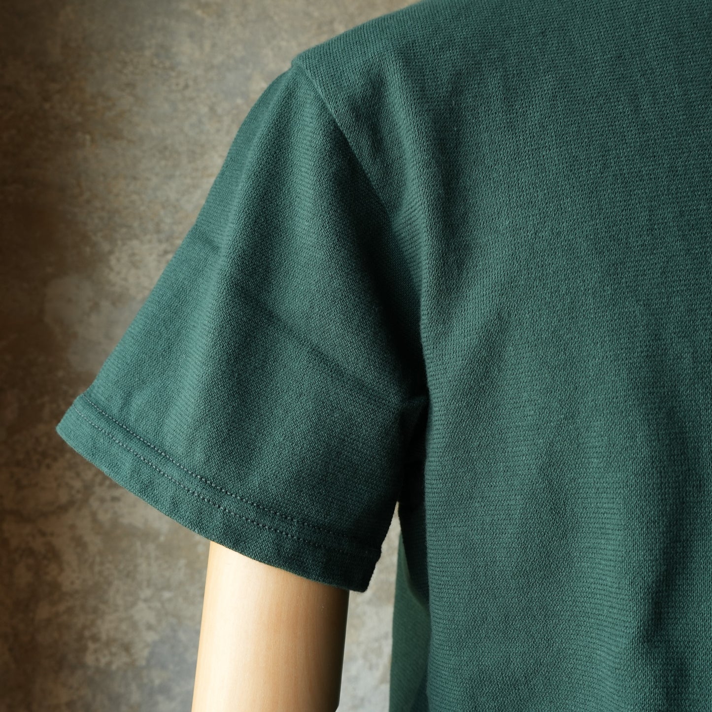 DALEE'S＆CO_SAT-V30_OLD SHALLOW NECK_DARK.GREEN