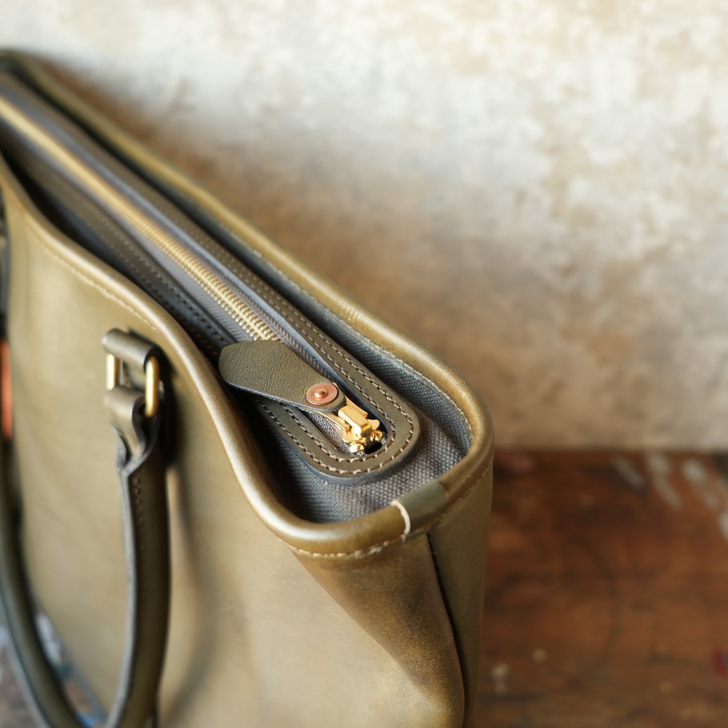 VASCO_VS-263TL_LEATHER NELSON TOTE BAG_OLIVE
