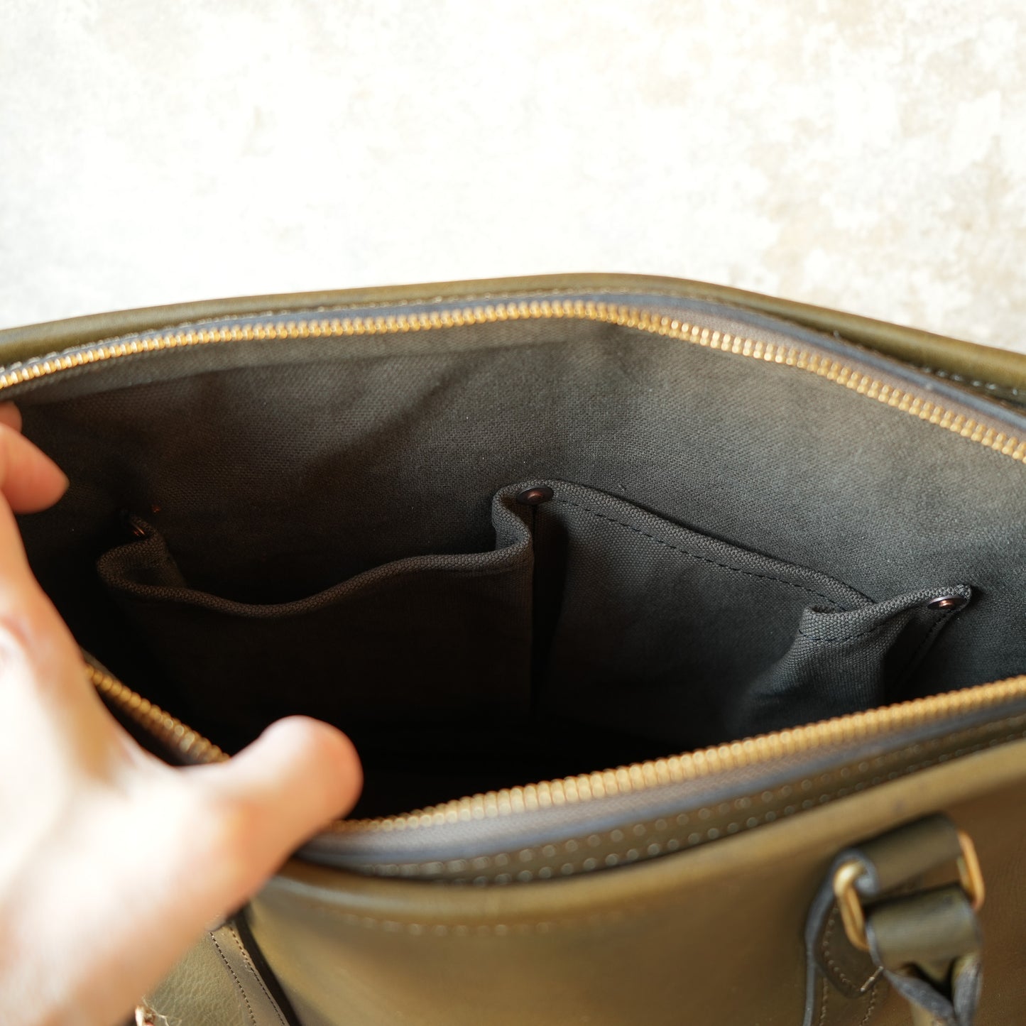 VASCO_VS-263TL_LEATHER NELSON TOTE BAG_OLIVE