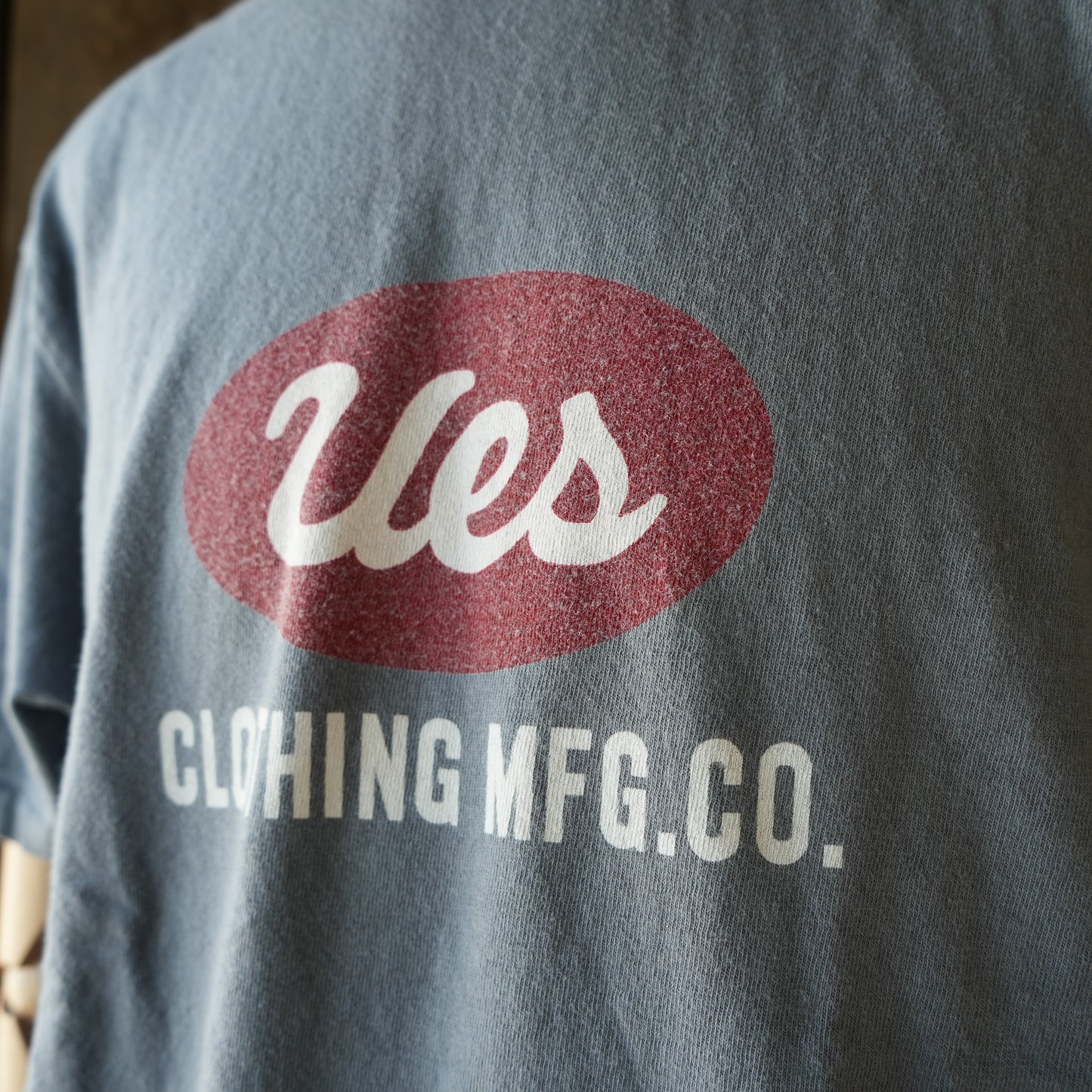 UES_652501_13_2_UES Logo T-Shirt_GRAY