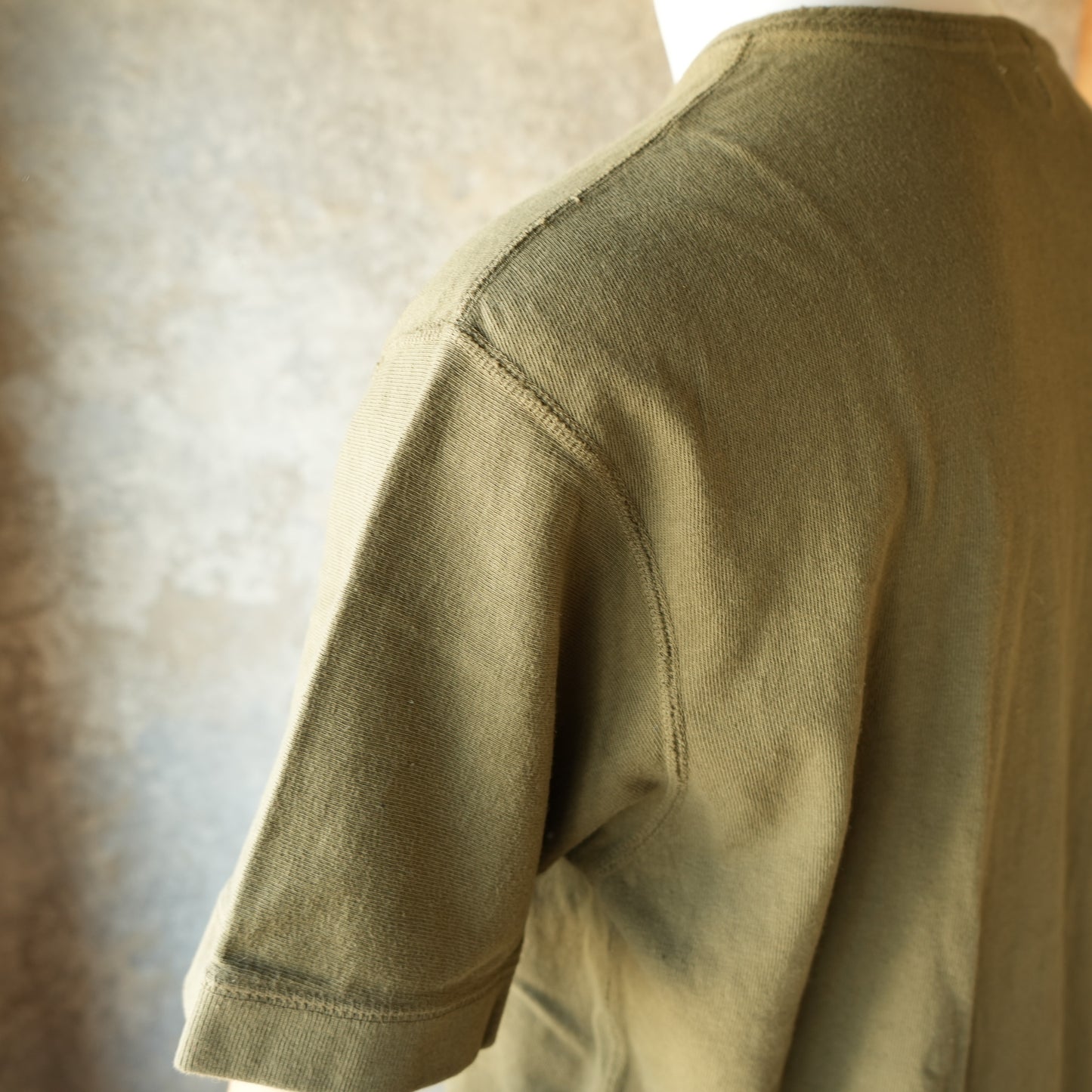 LOOP＆WEFT_LRH1042_LOOPWHEELED CLASSIC HENLEY_ARMY OLIVE