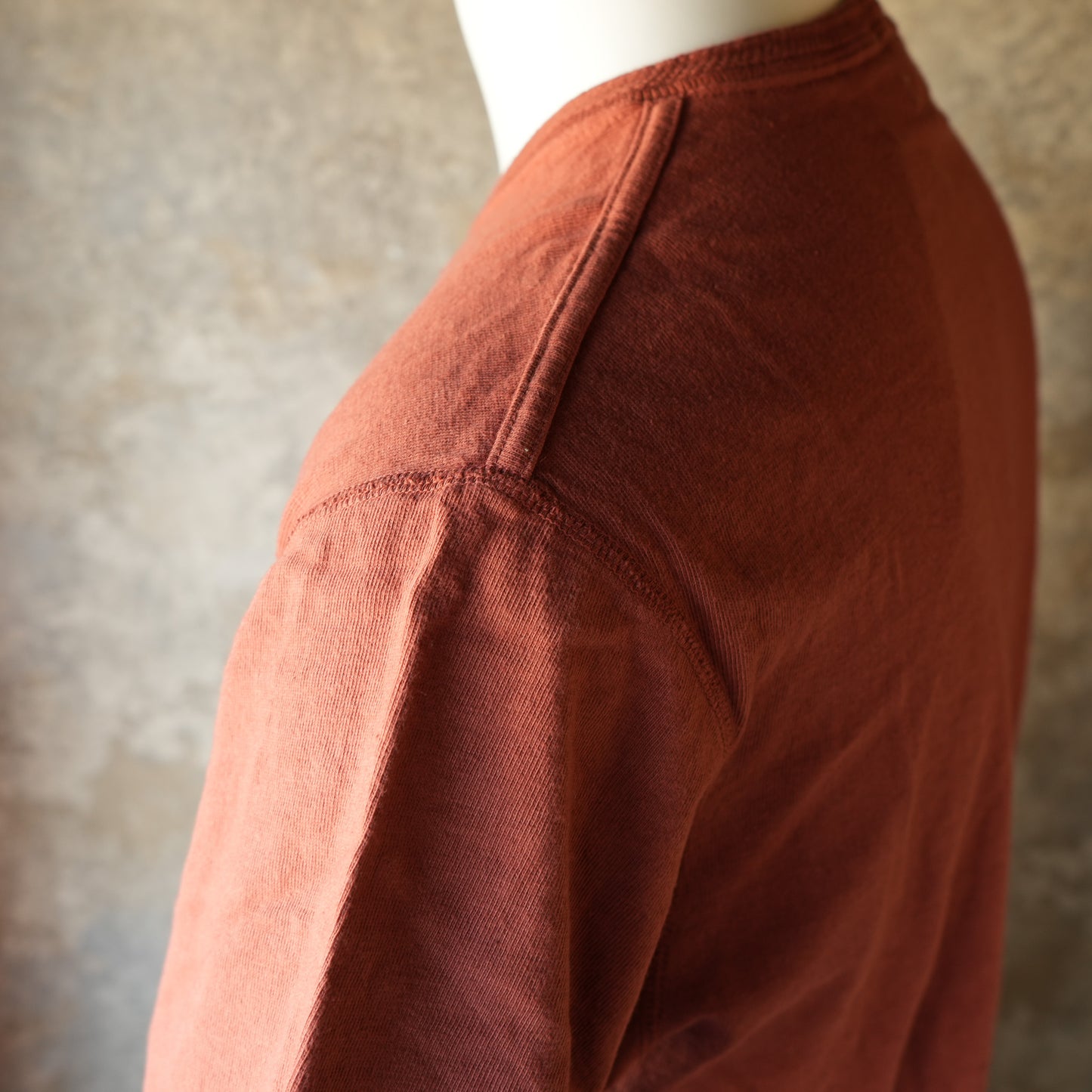 LOOP＆WEFT_LRC1128_LOOPWHEELED SHOULDER TAPED CREW_BURGUNDY