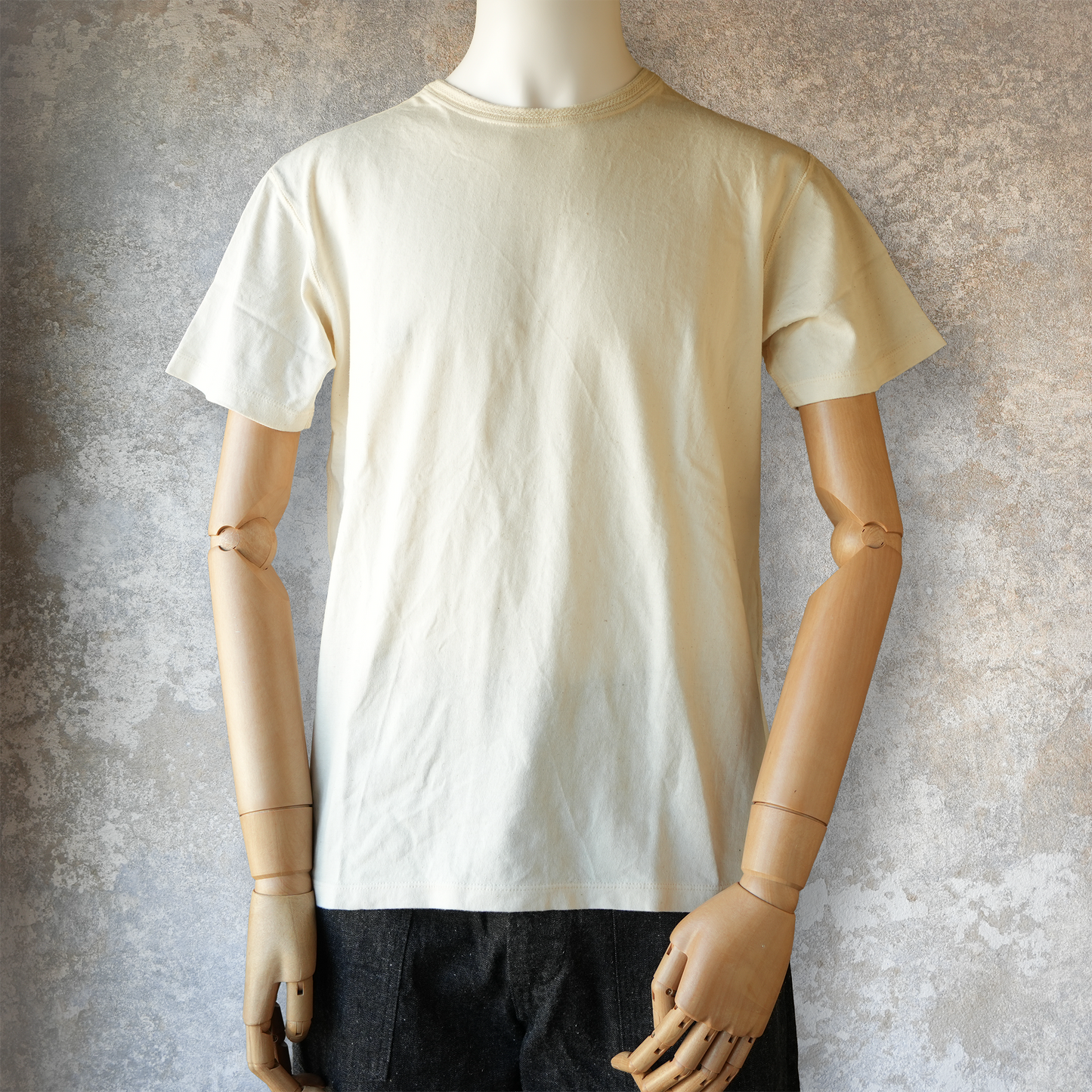 LOOP＆WEFT_LRC1128_LOOPWHEELED SHOULDER TAPED CREW_CLASSIC IVORY